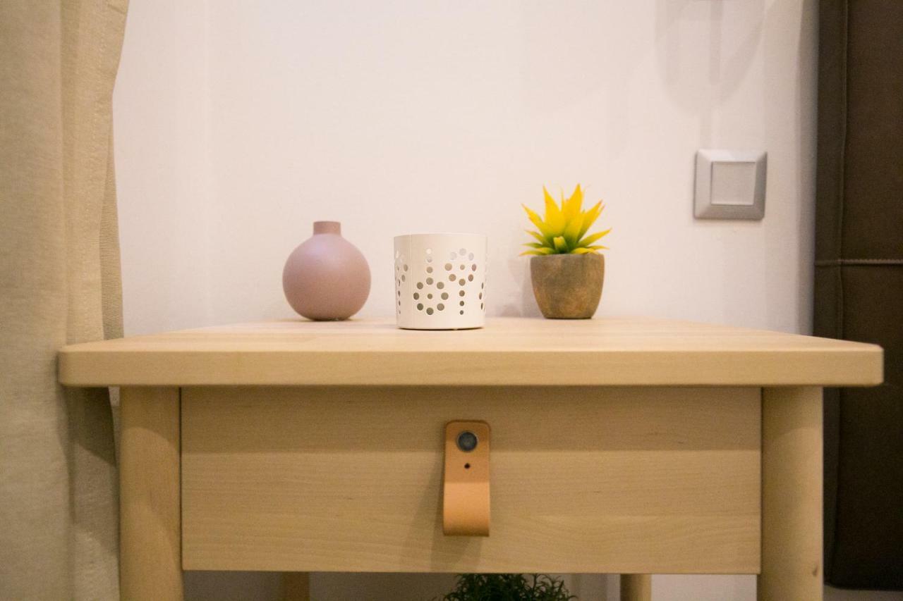 Rua Luciano Cordeiro Bhuiyan Family Host Appartement Lissabon Buitenkant foto