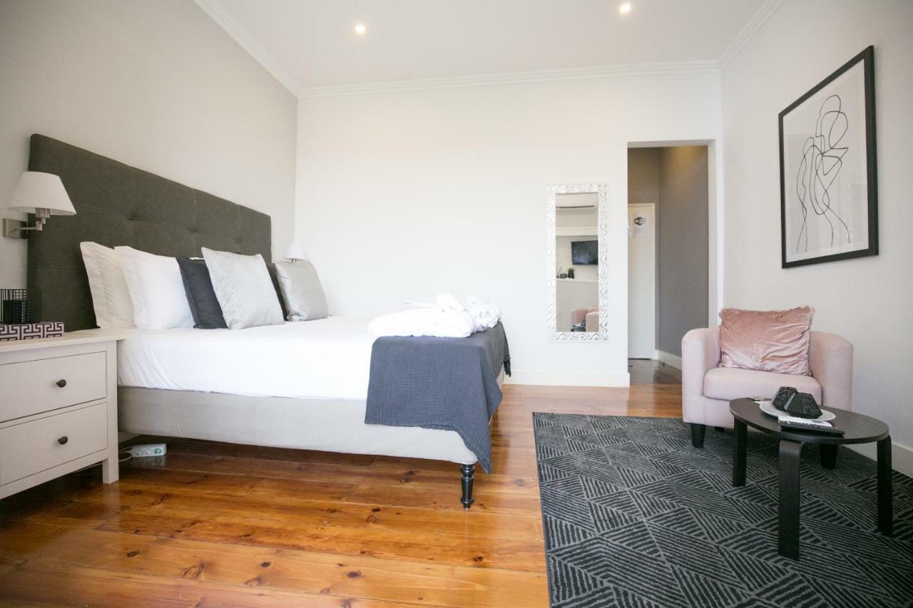 Rua Luciano Cordeiro Bhuiyan Family Host Appartement Lissabon Buitenkant foto