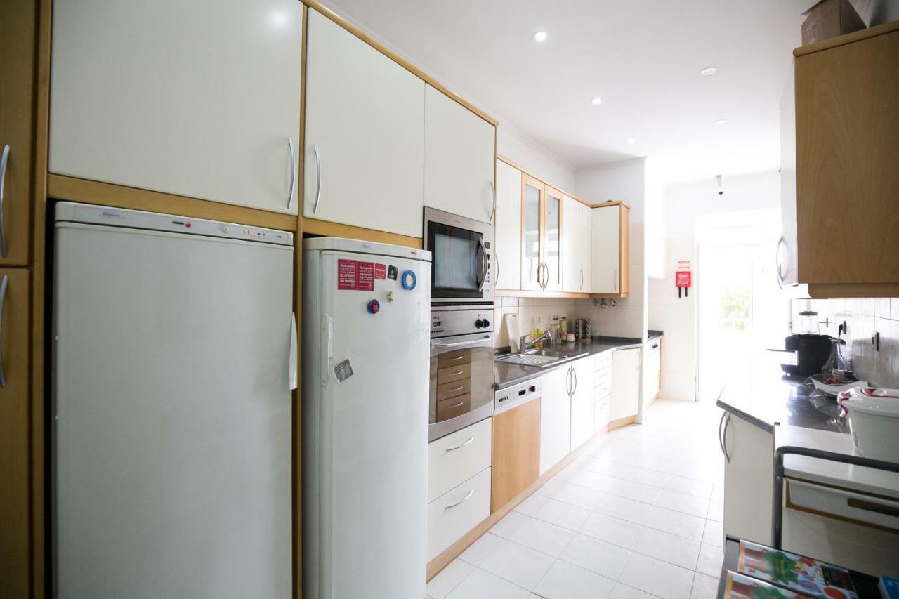 Rua Luciano Cordeiro Bhuiyan Family Host Appartement Lissabon Buitenkant foto