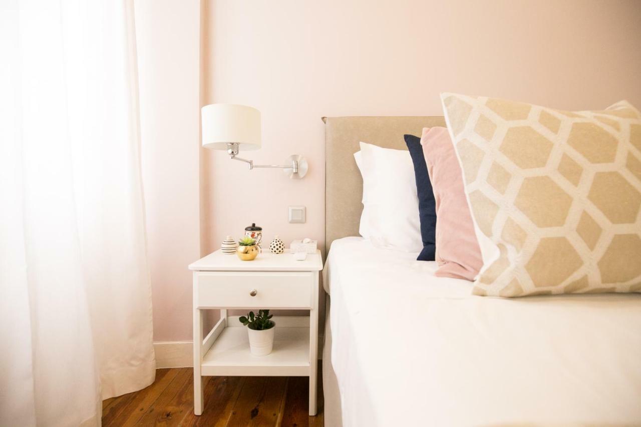 Rua Luciano Cordeiro Bhuiyan Family Host Appartement Lissabon Buitenkant foto