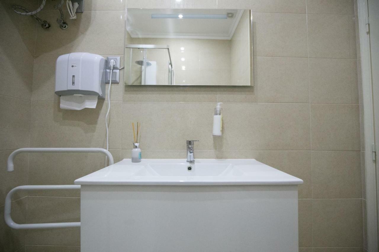 Rua Luciano Cordeiro Bhuiyan Family Host Appartement Lissabon Buitenkant foto